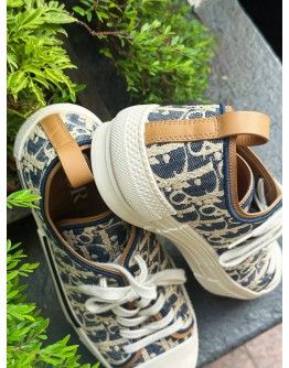 CHRISTIAN DIOR LEAGUE B23 LOW TOP SNEAKERS IN BLUE & BEIGE DIOR OBLIQUE JACQUARD PATTERN