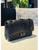 CHANEL REISSUE 2.55 BLACK CHEVRON QUILTED CALFSKIN LEATHER DOUBLE FLAP BAG 