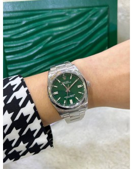 ROLEX OYSTER PERPETUAL 36 REF 126000 GREEN DIAL 36MM AUTOMATIC WATCH