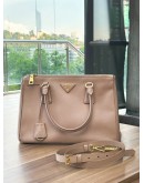 PRADA MEDIUM GALLERIA IN NUDE SAFFIANO LUX LEATHER