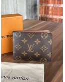 LOUIS VUITTON BI-FOLD WALLET IN MONOGRAM  