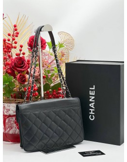 GUCCI WEB CLUTCH IN BLACK GG SUPREME CANVAS 