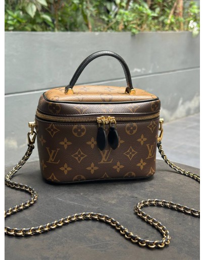 LOUIS VUITTON VANITY IN DUAL MONOGRAM CANVAS & GOLD HARDWARE