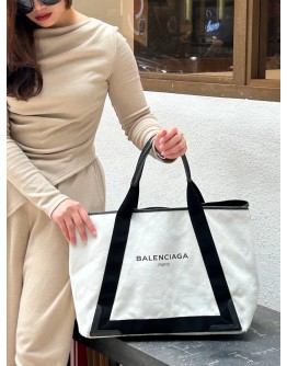 BALENCIAGA TOTE BAG