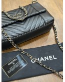 CHANEL CHEVRON V STITCH SHOULDER CHAIN BAG IN BLACK LAMBSKIN LEATHER 